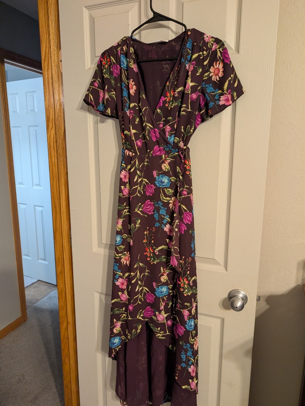 Belle Vere Wrap Dress Size Small